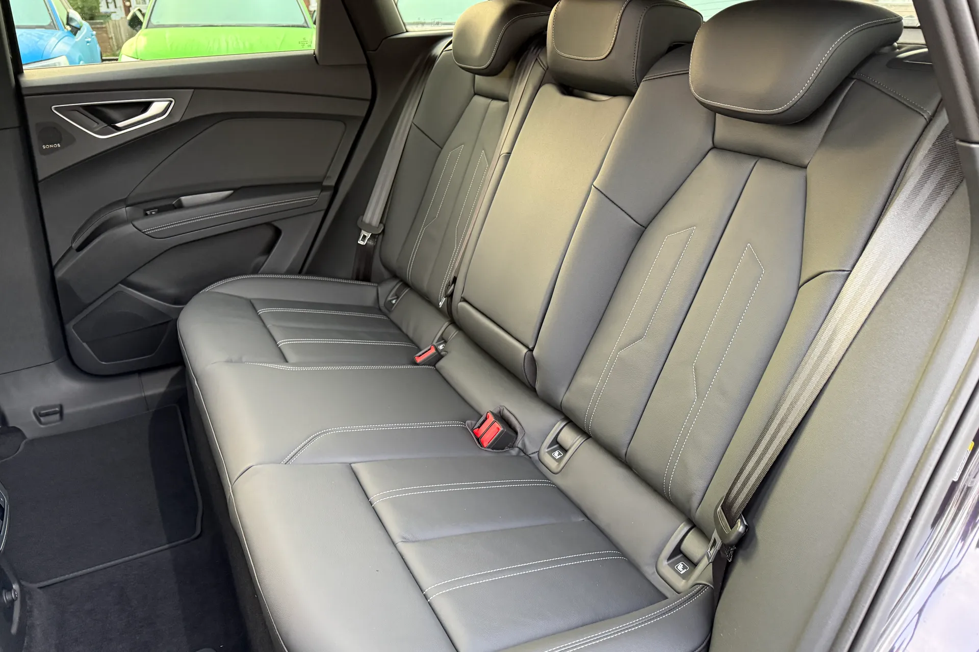 Audi Q4 thumbnail image number 43