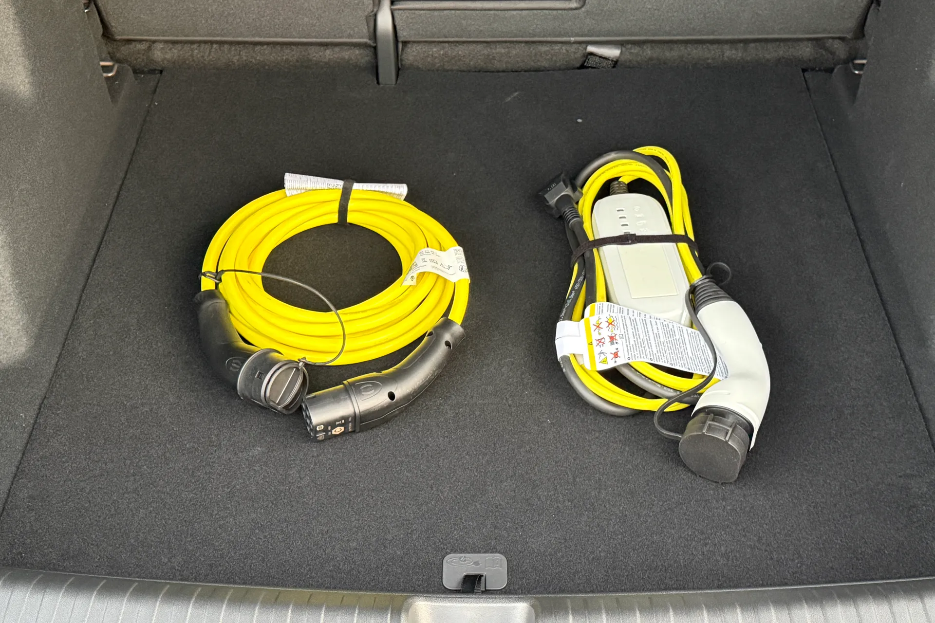 Audi Q4 thumbnail image number 35