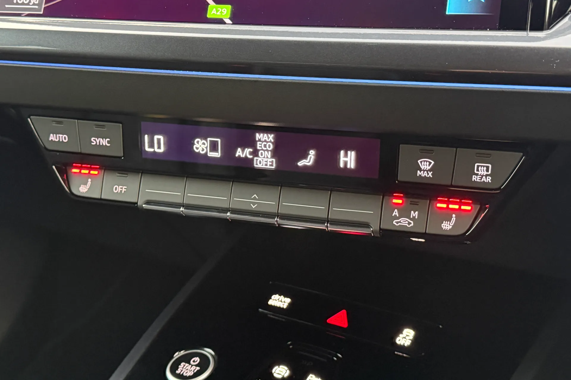 Audi Q4 thumbnail image number 15