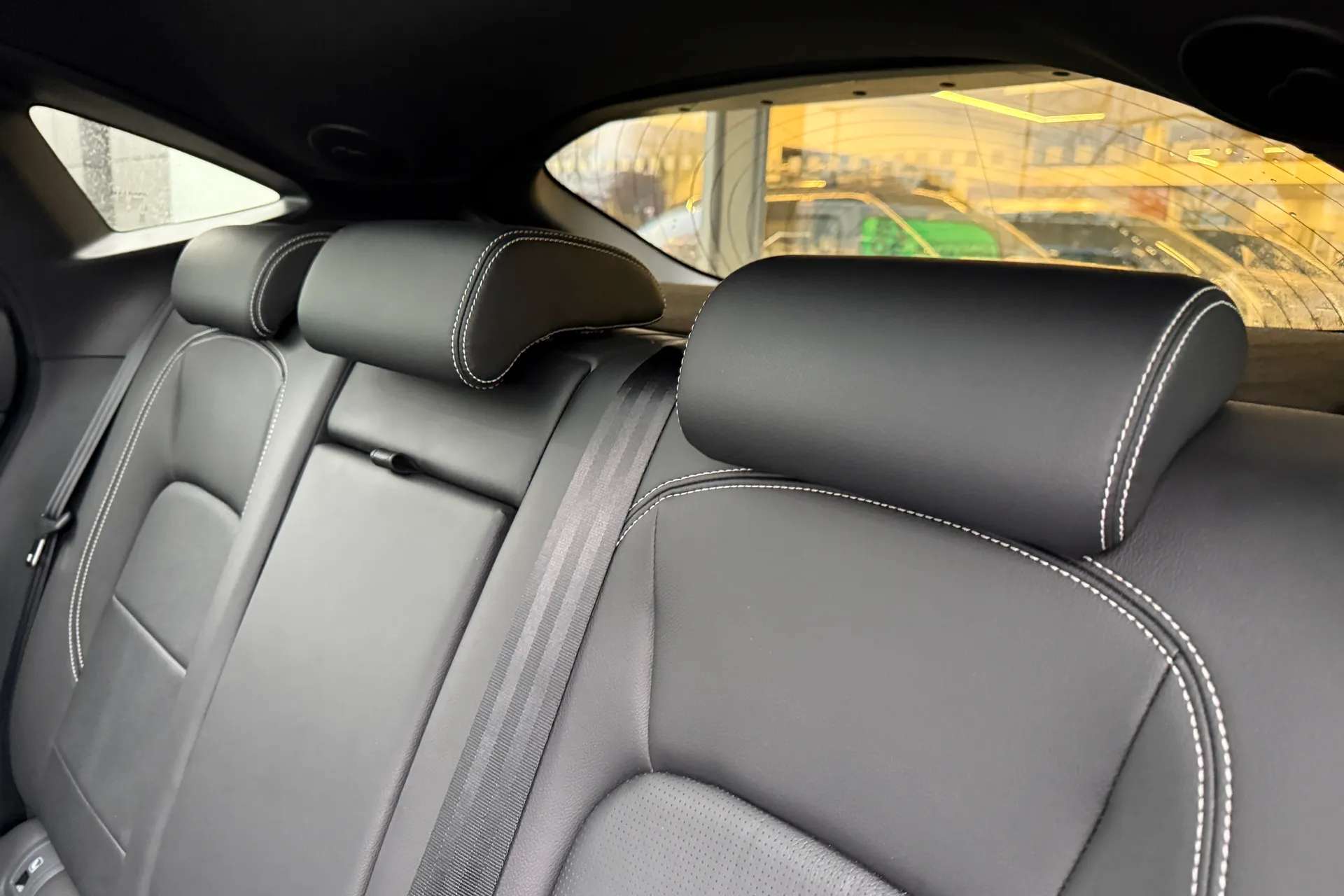 Jaguar E-PACE thumbnail image number 47