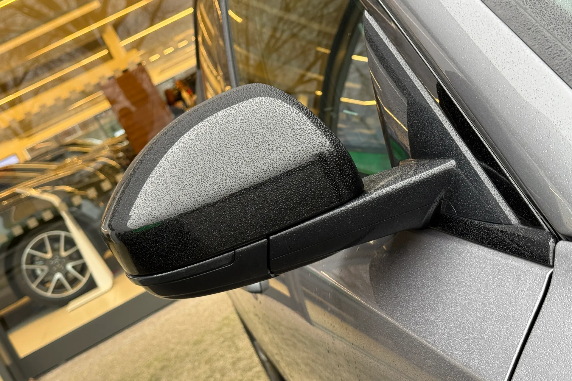 Jaguar E-PACE thumbnail image number 50