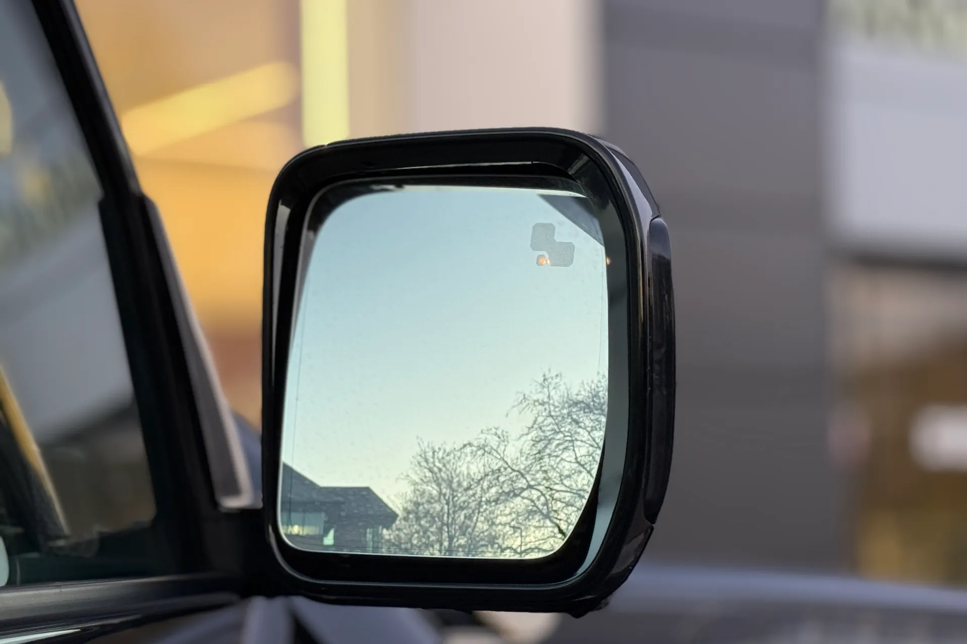 LAND ROVER DEFENDER thumbnail image number 13