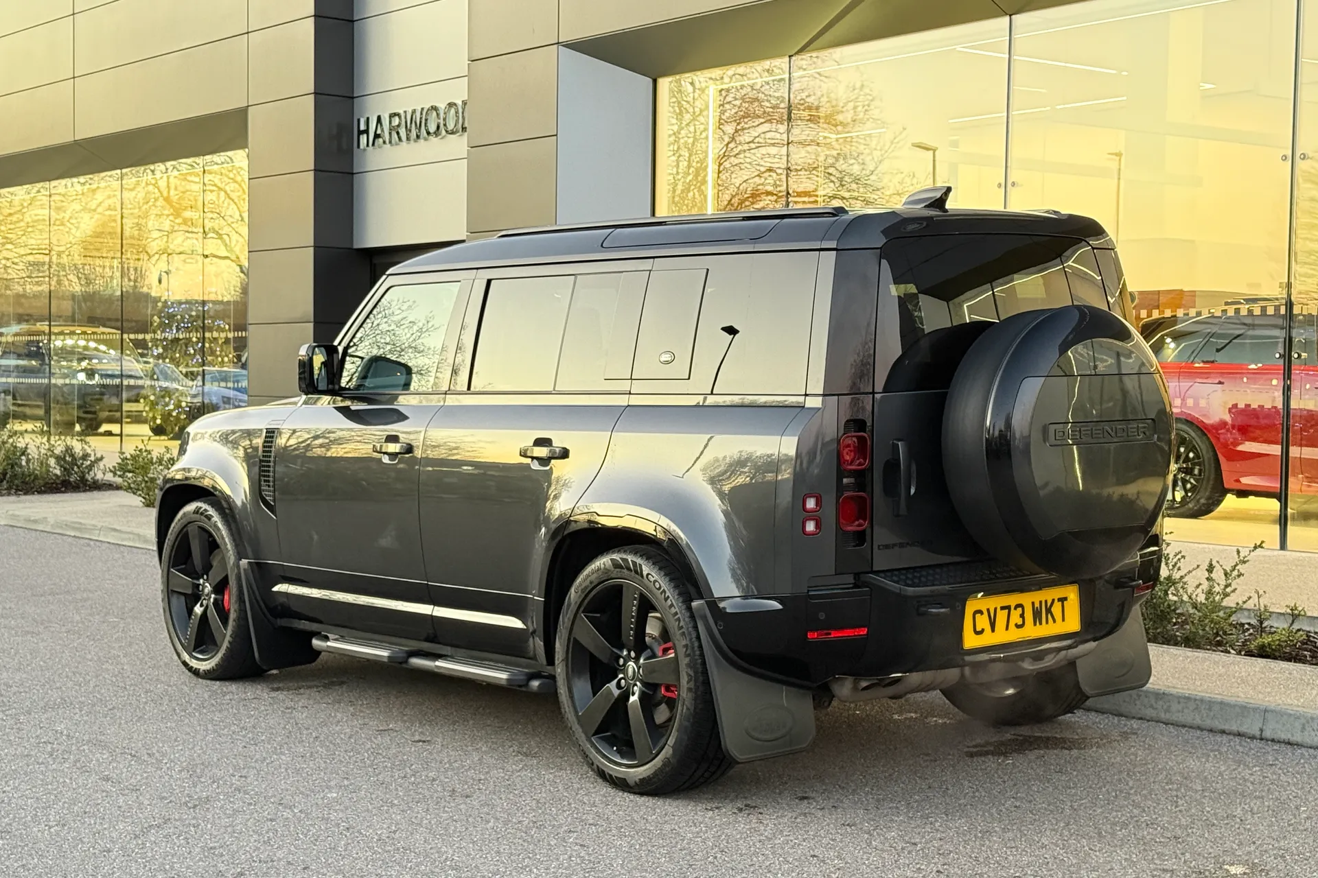 LAND ROVER DEFENDER thumbnail image number 16