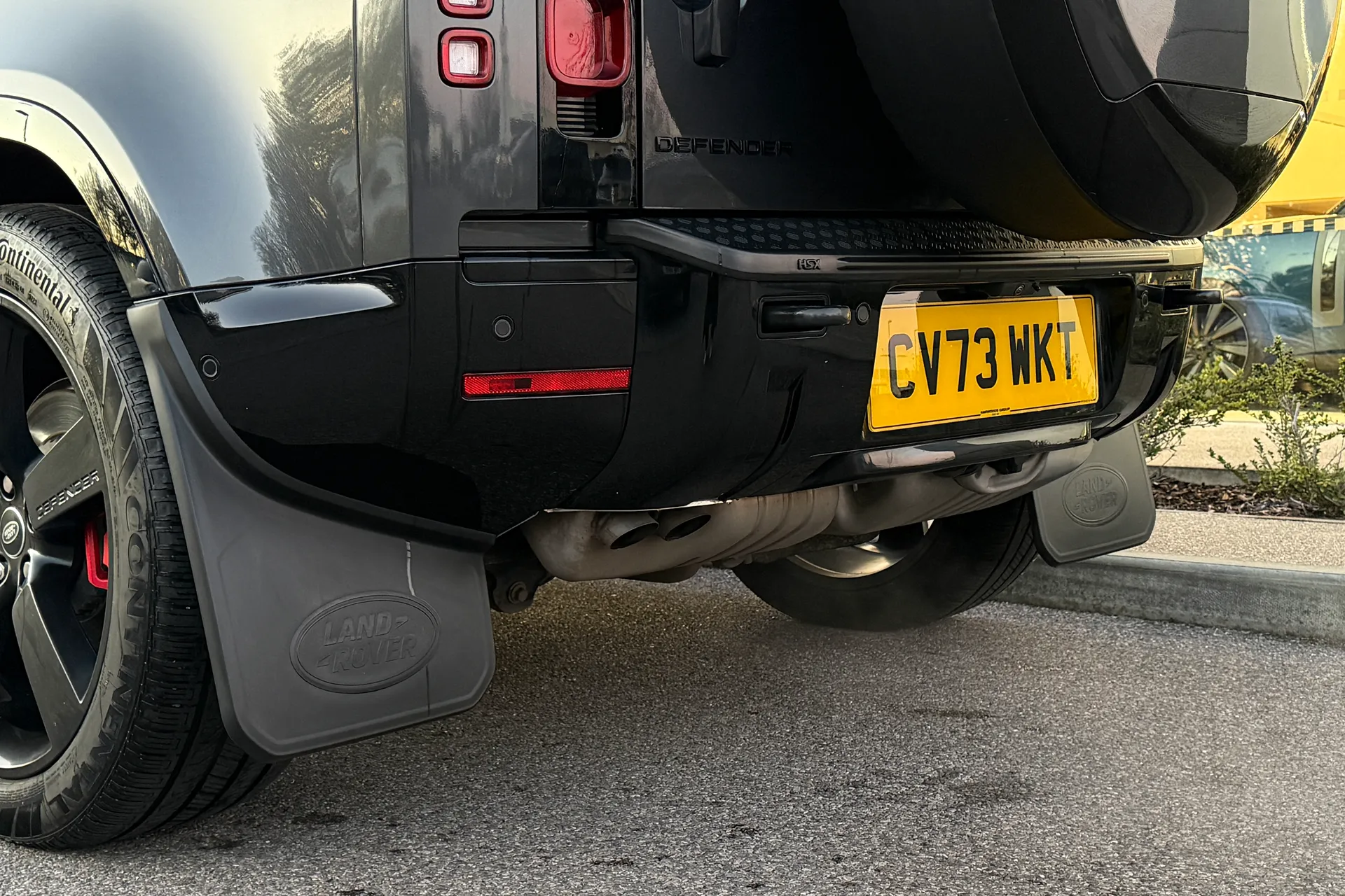 LAND ROVER DEFENDER thumbnail image number 36