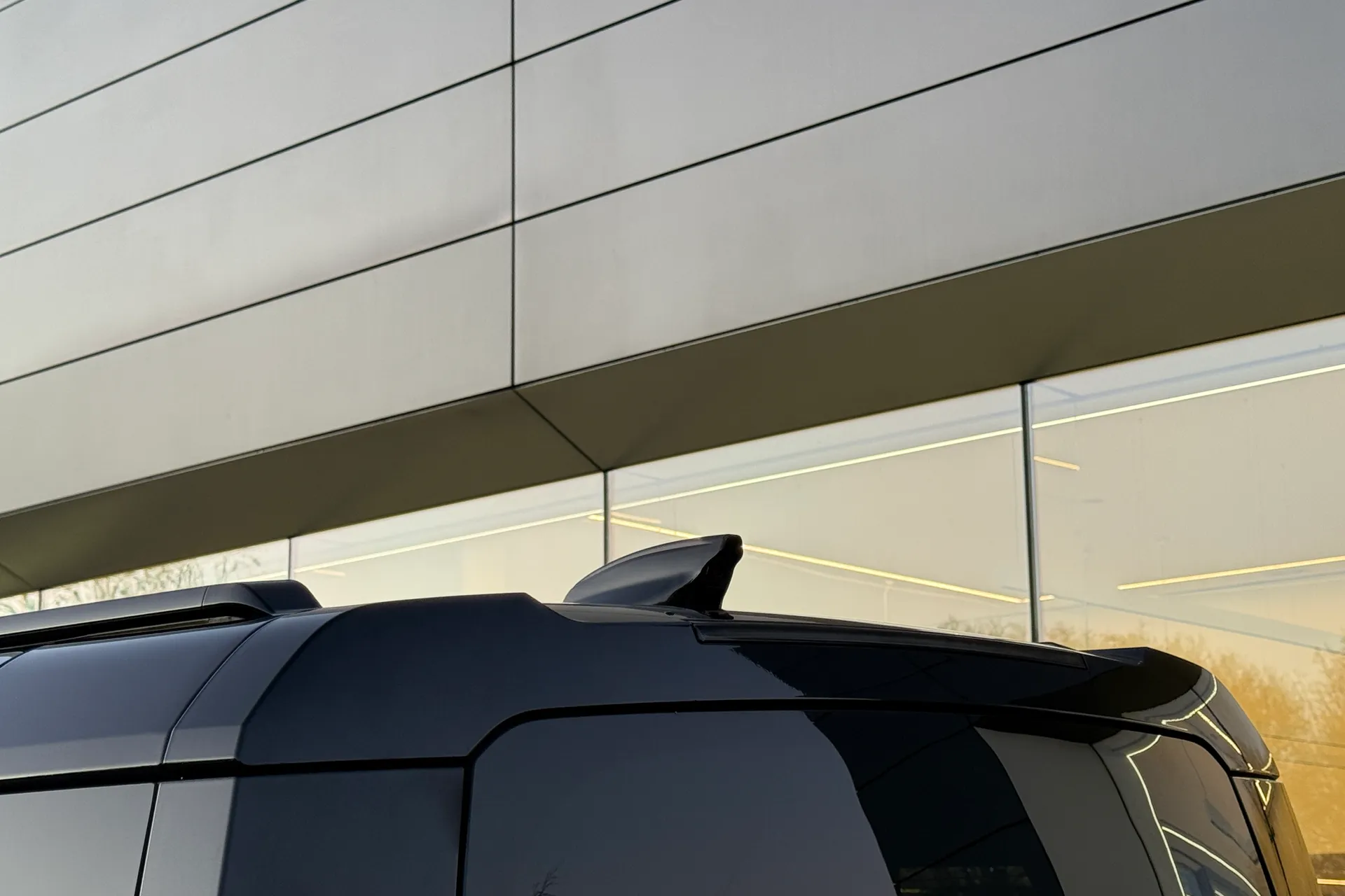 LAND ROVER DEFENDER thumbnail image number 35