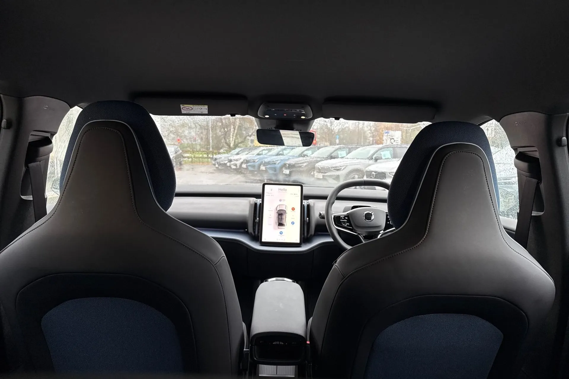 Volvo EX30 thumbnail image number 22