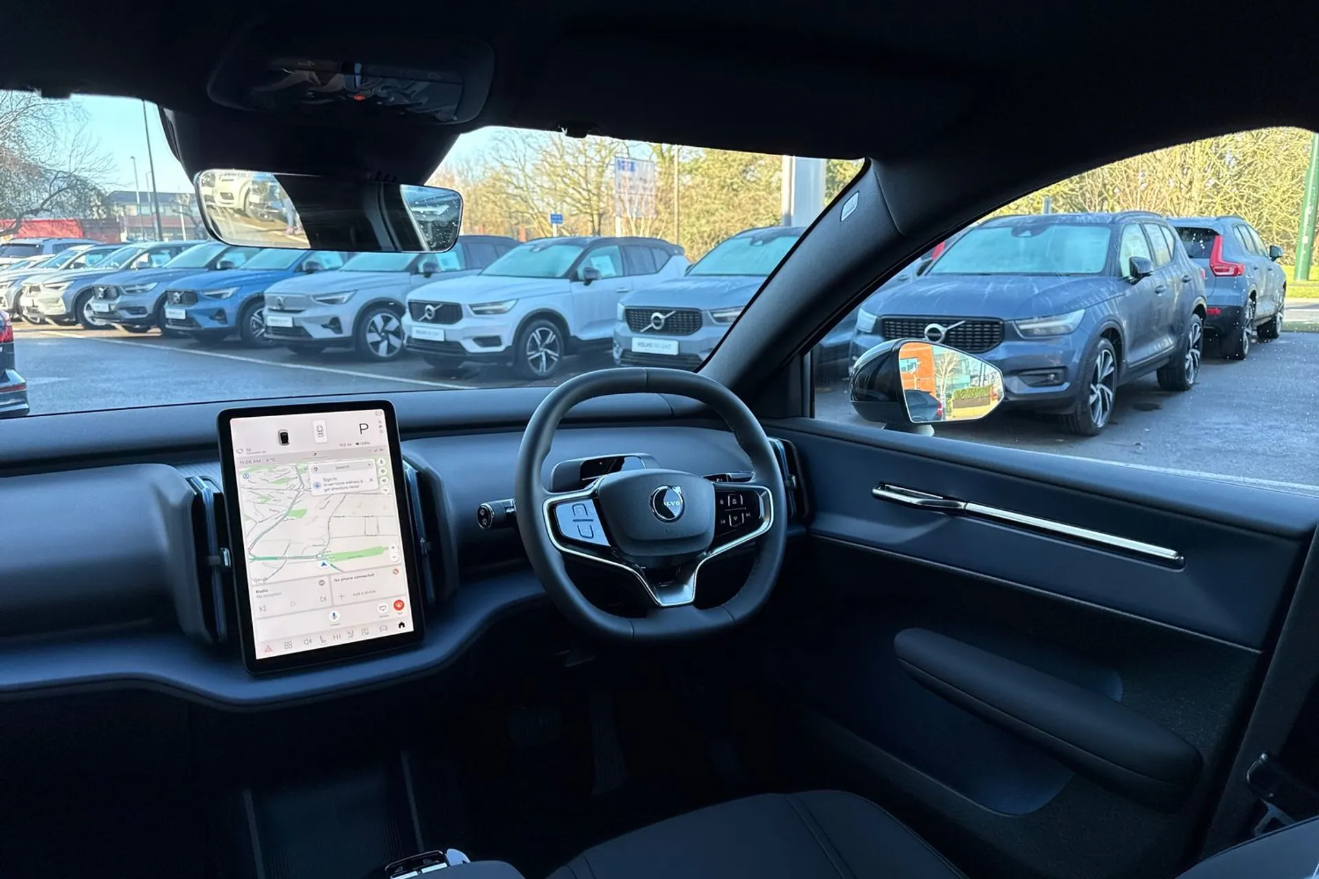 Volvo EX30 thumbnail image number 33