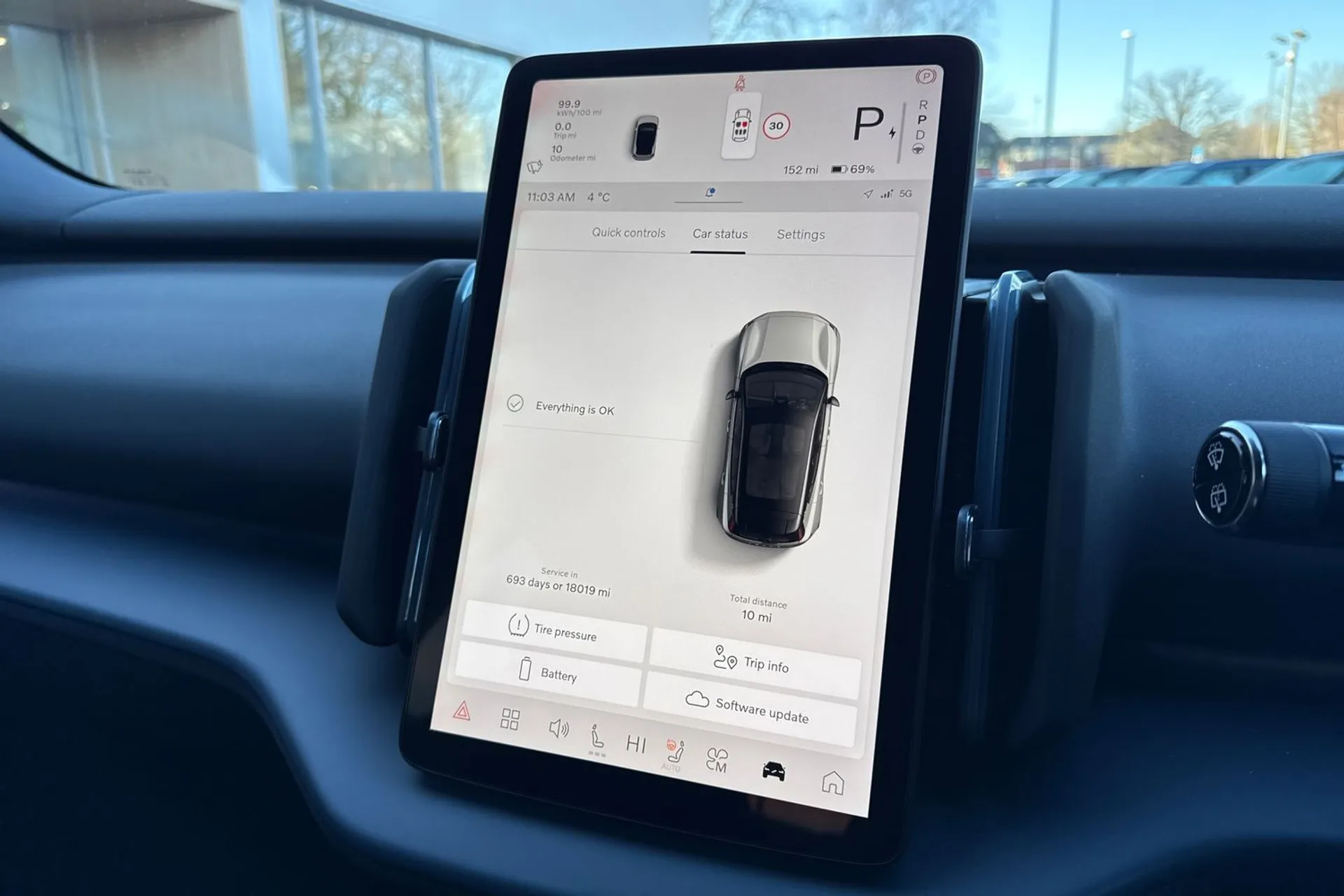 Volvo EX30 thumbnail image number 43