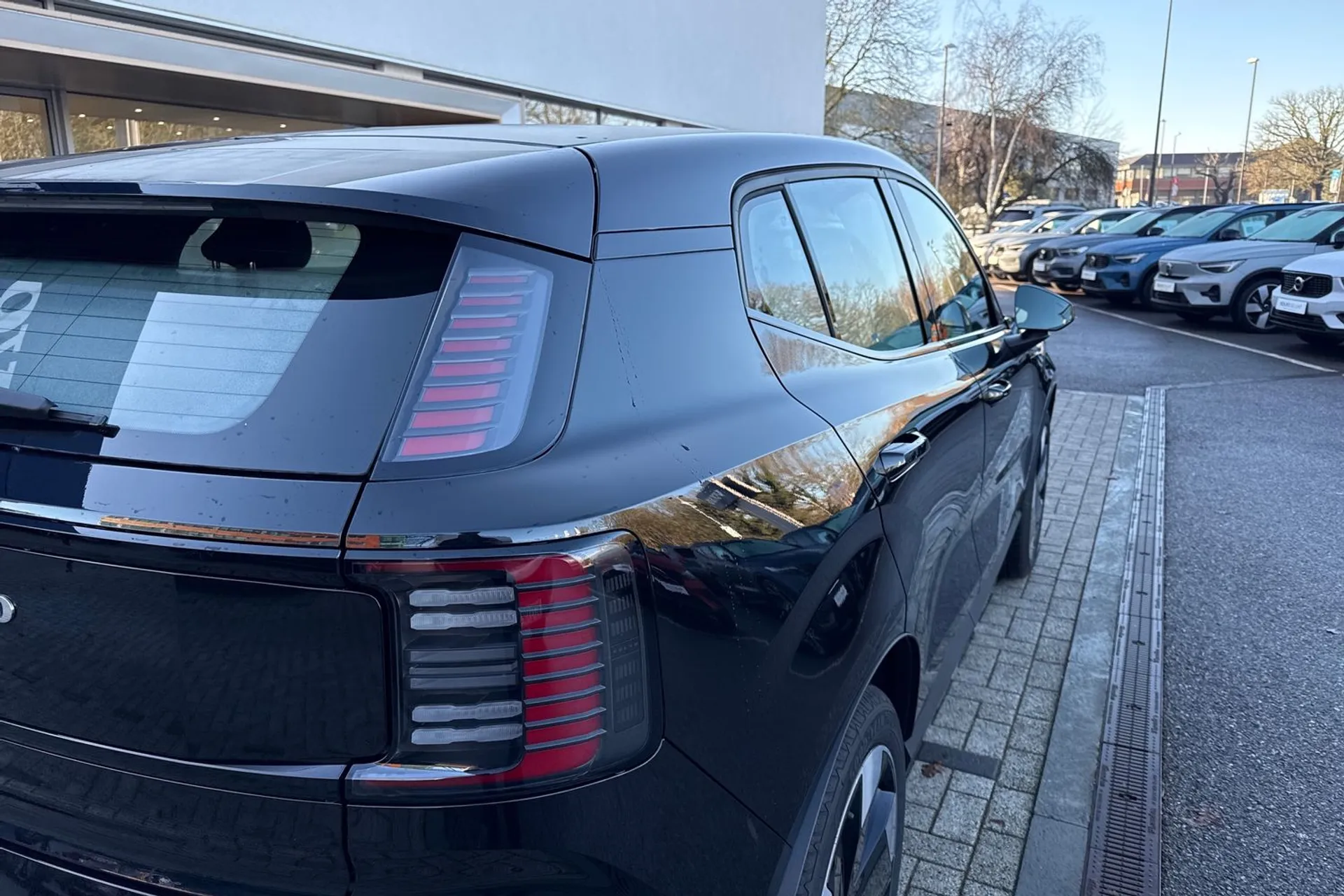 Volvo EX30 thumbnail image number 15