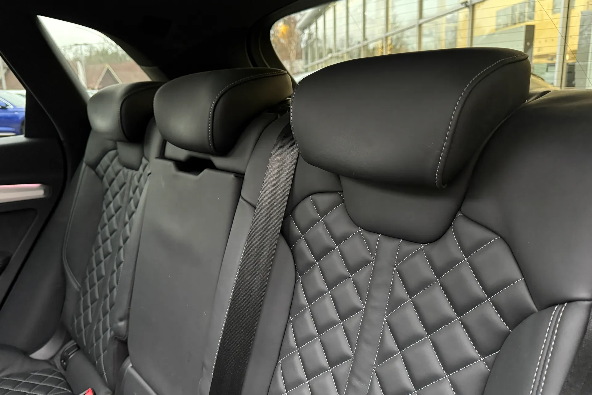 Audi Q5 thumbnail image number 30