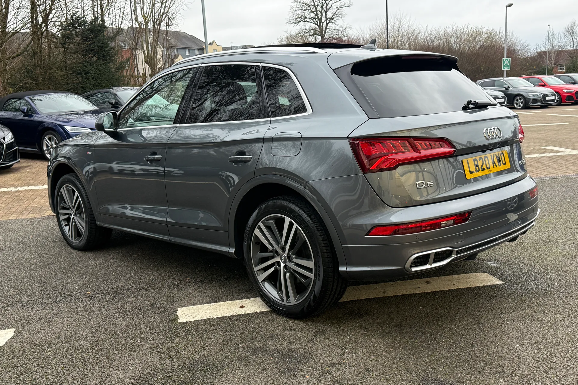 Audi Q5 thumbnail image number 11
