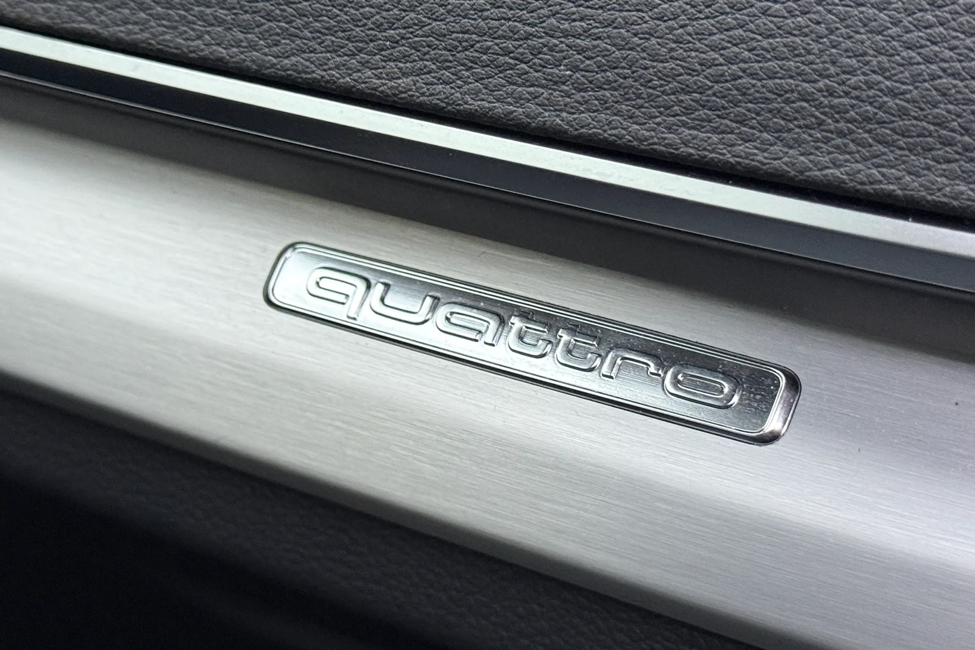 Audi Q5 thumbnail image number 47