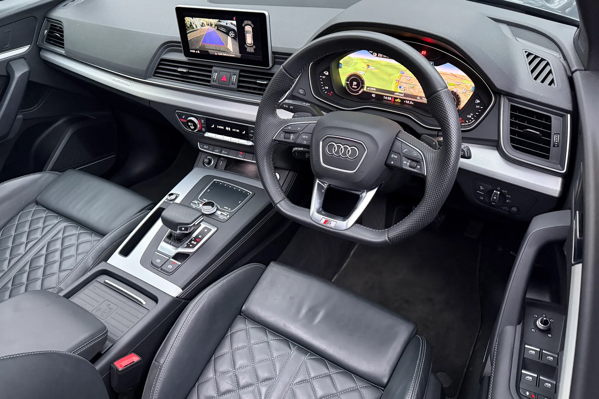 Audi Q5 thumbnail image number 15