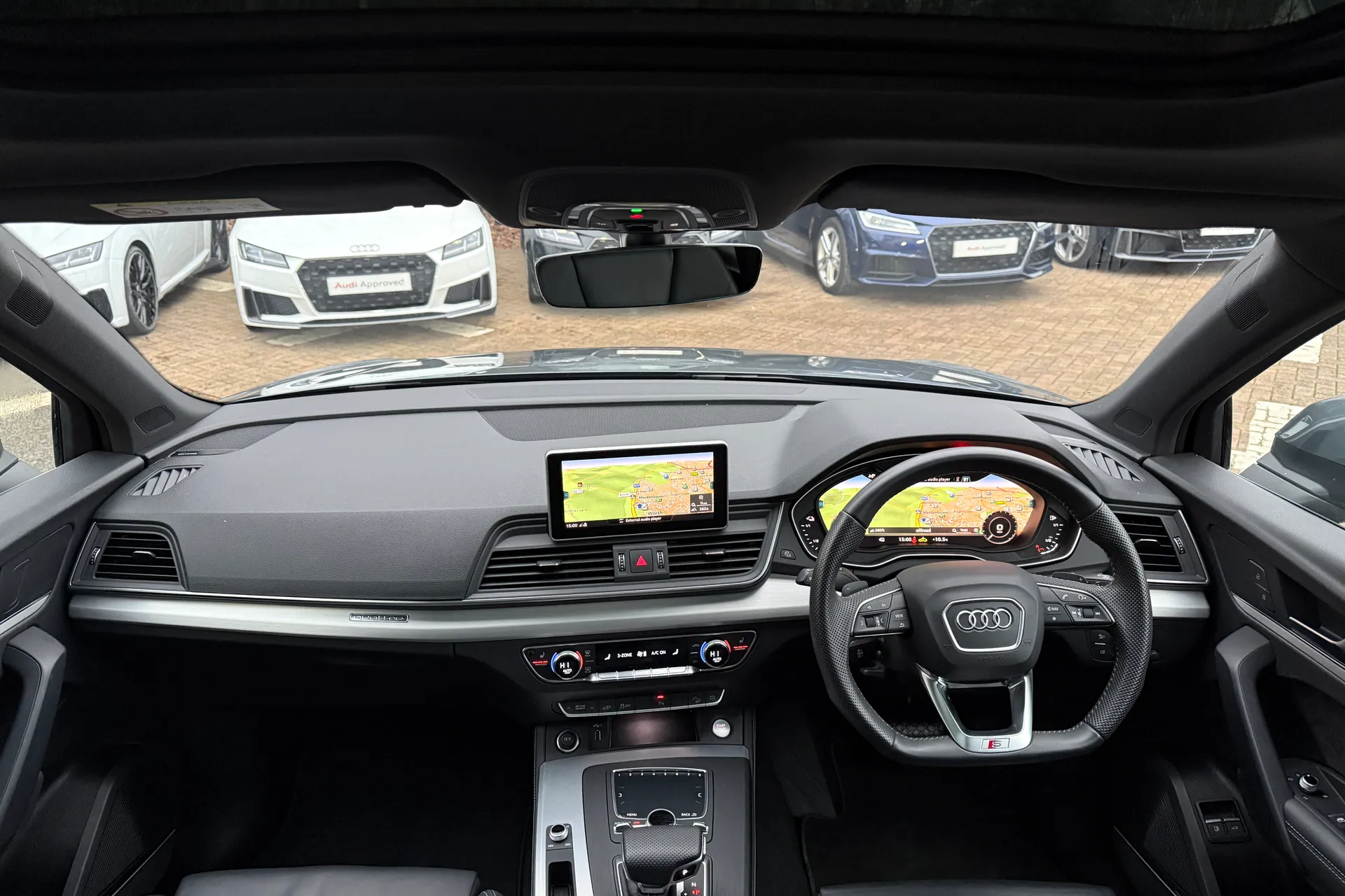 Audi Q5 thumbnail image number 3