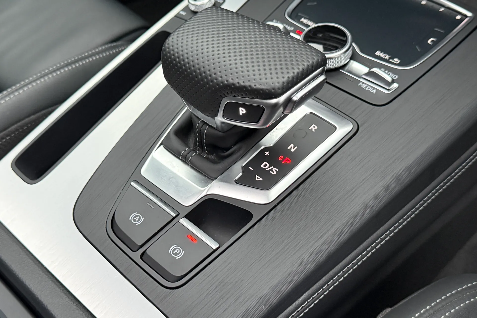 Audi Q5 thumbnail image number 53