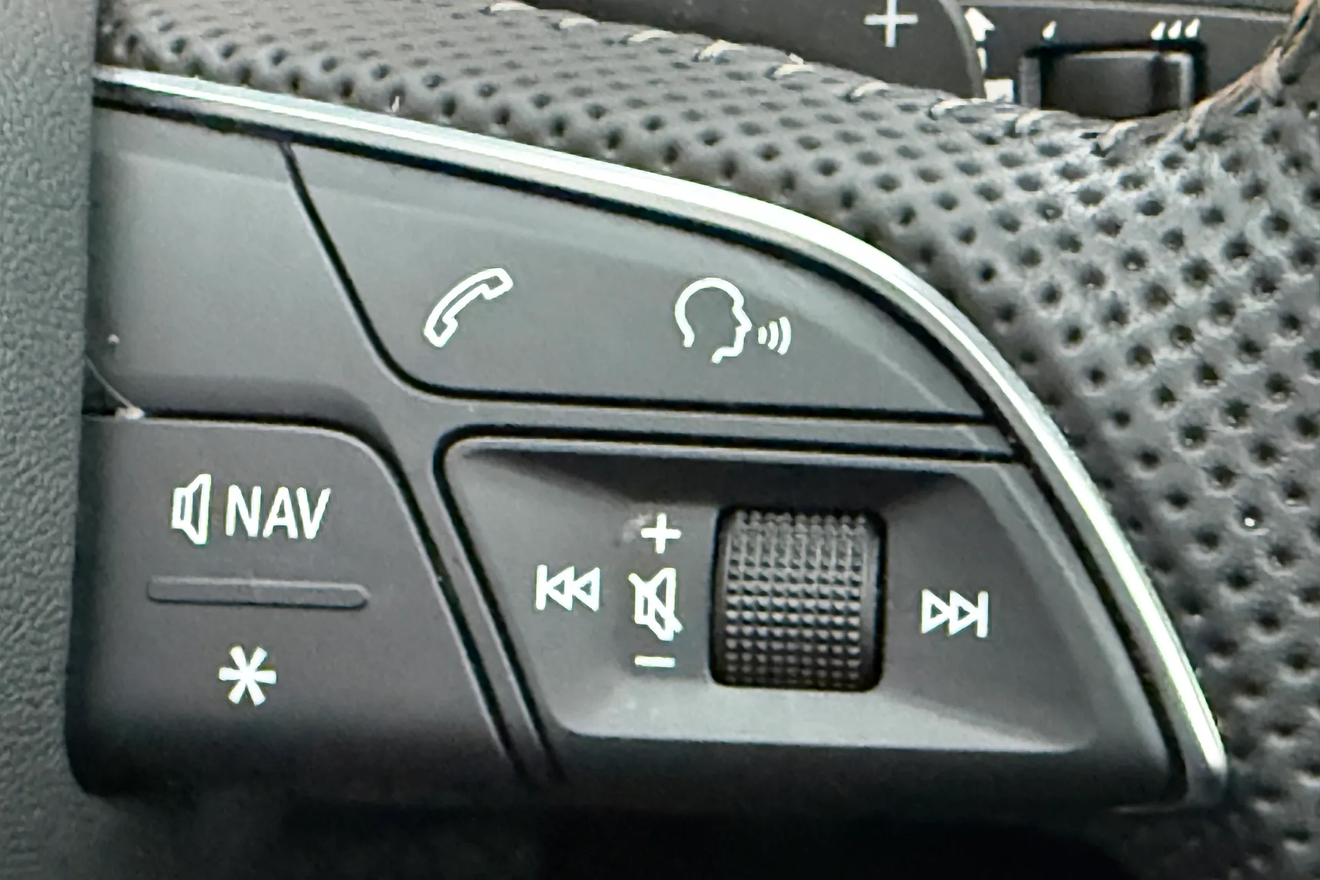 Audi Q5 thumbnail image number 64