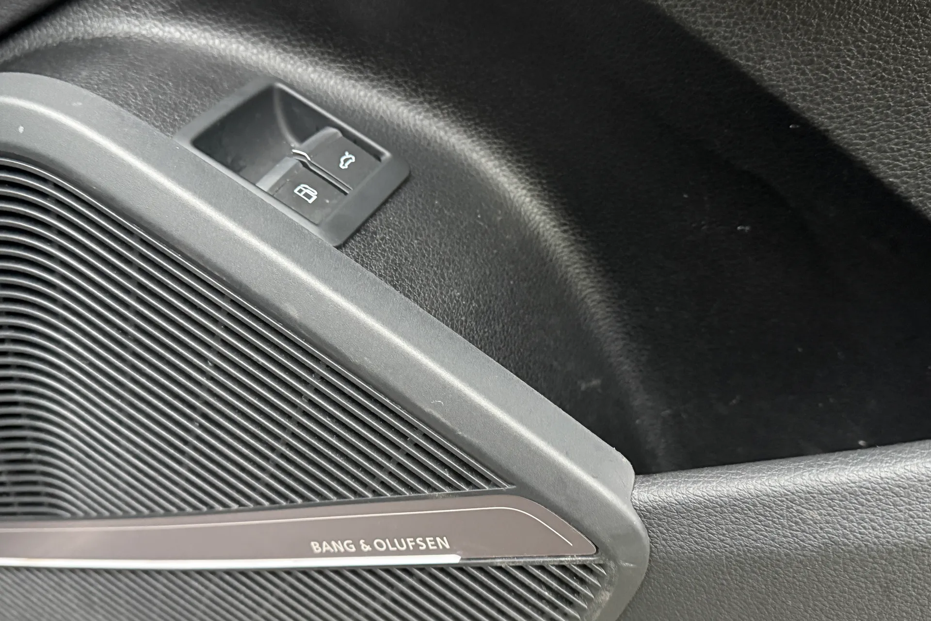 Audi Q5 thumbnail image number 50