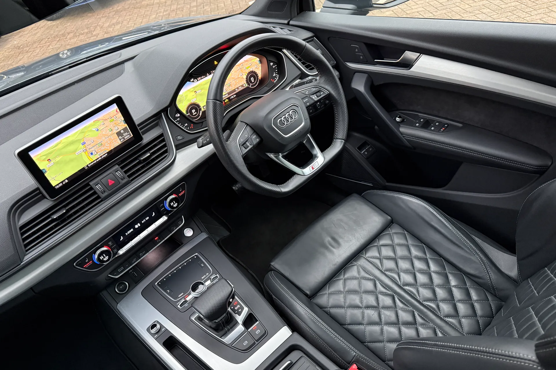 Audi Q5 thumbnail image number 60