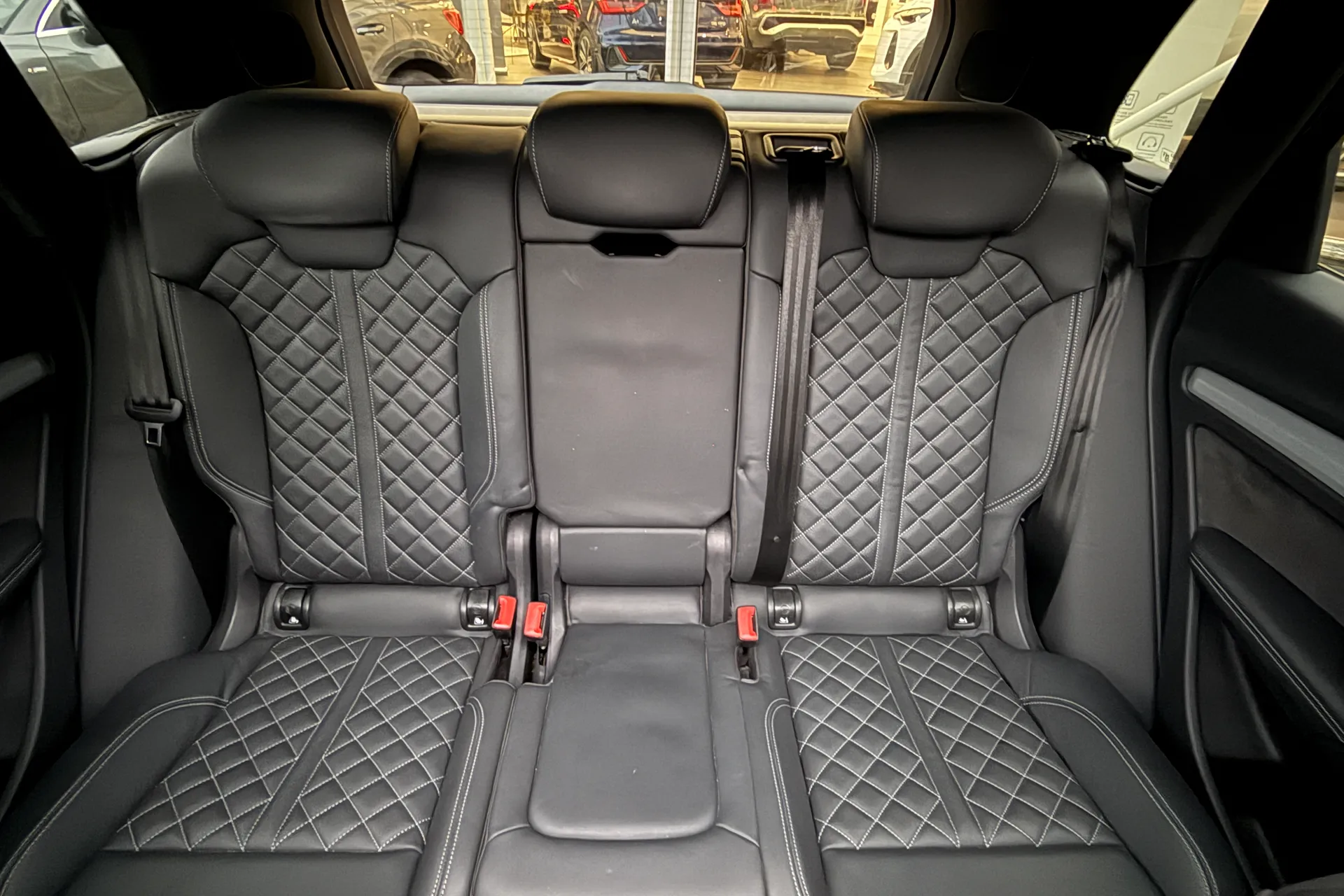 Audi Q5 thumbnail image number 26