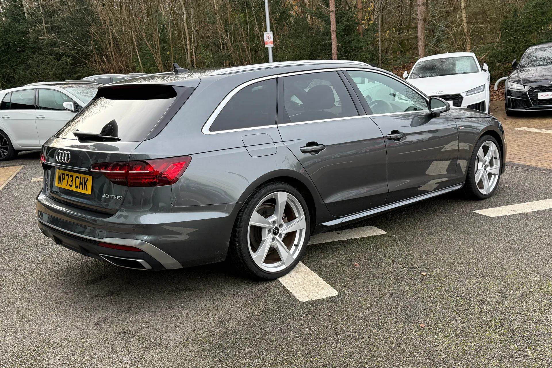 Audi A4 thumbnail image number 8