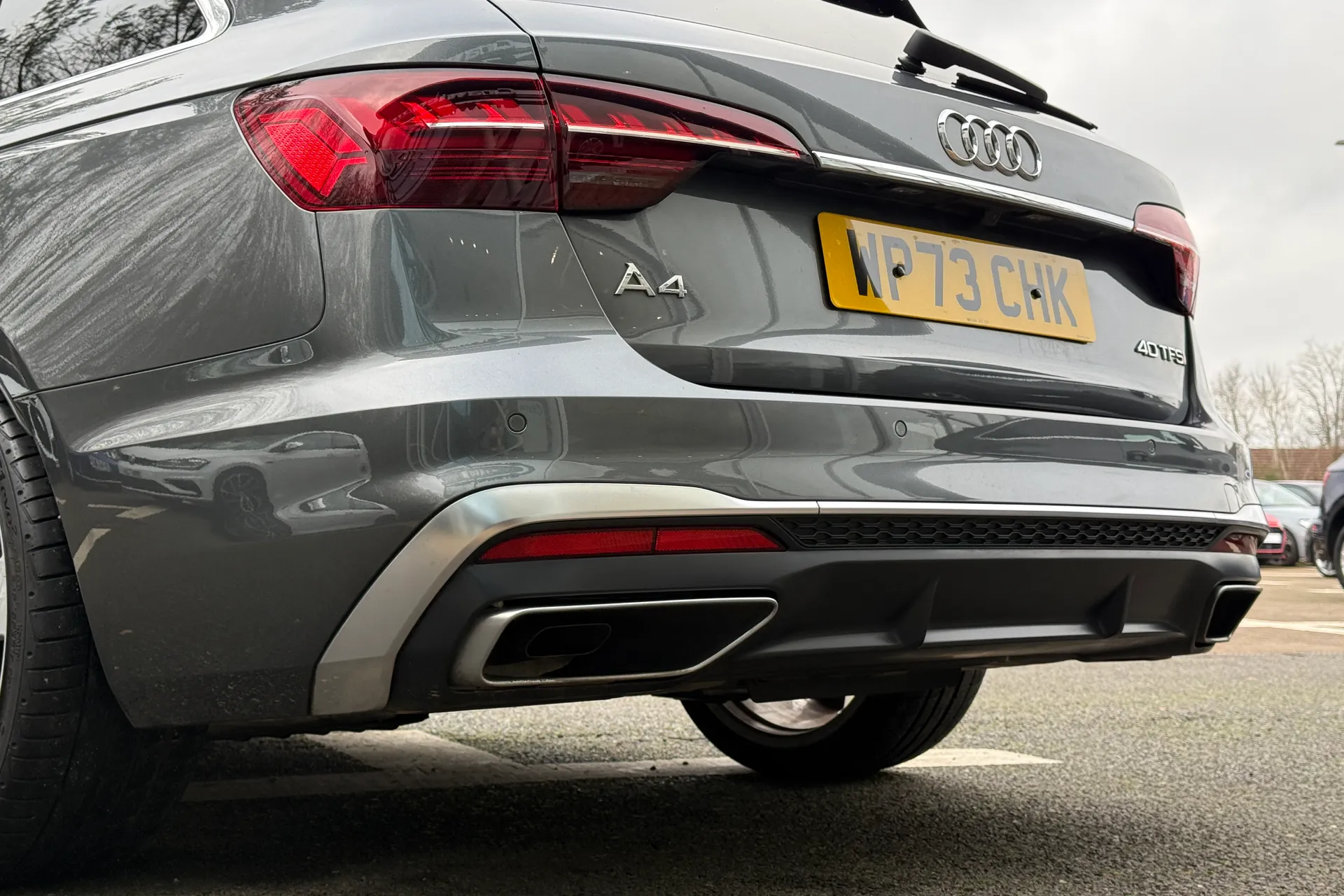 Audi A4 thumbnail image number 32