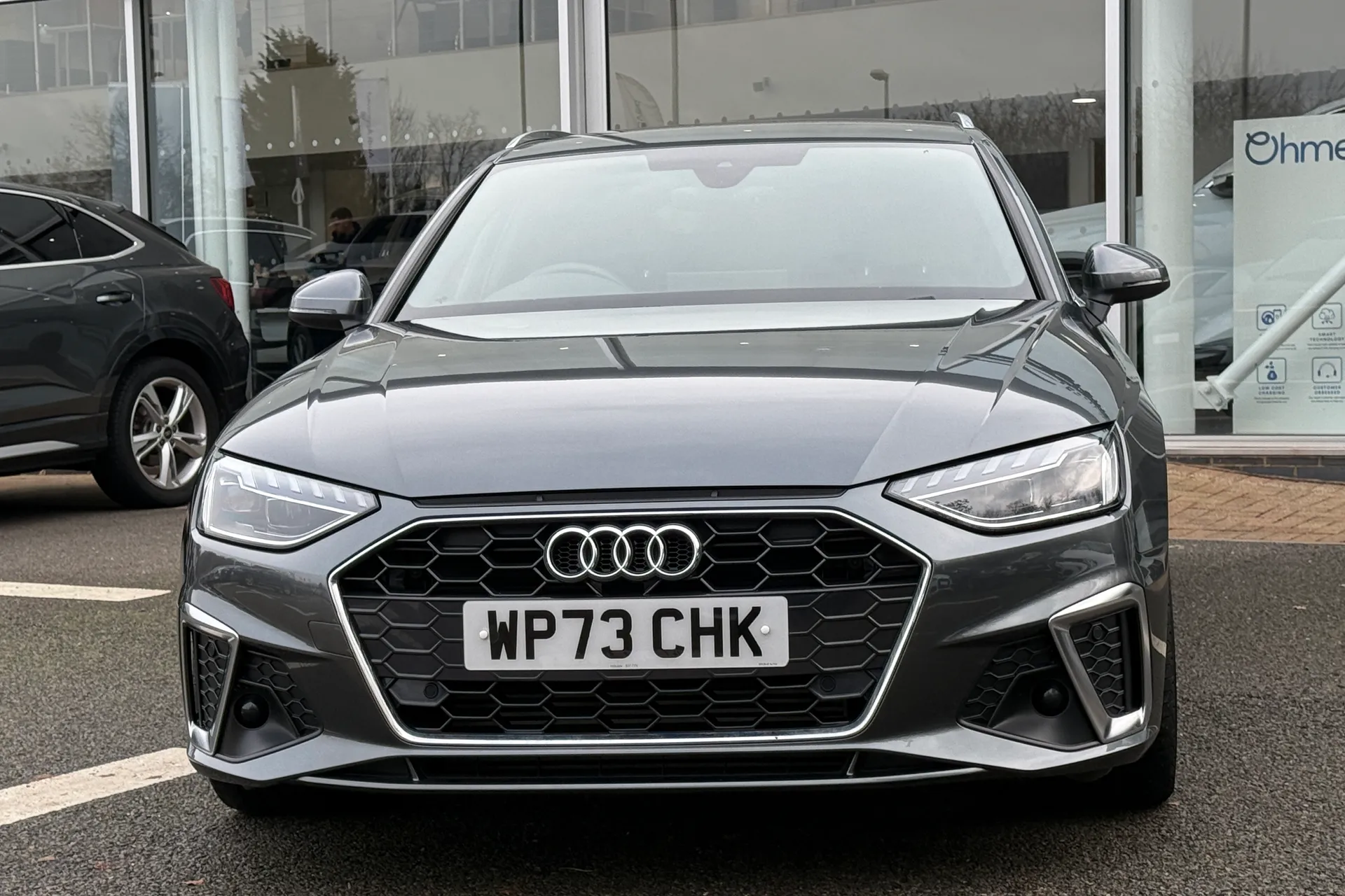 Audi A4 thumbnail image number 17