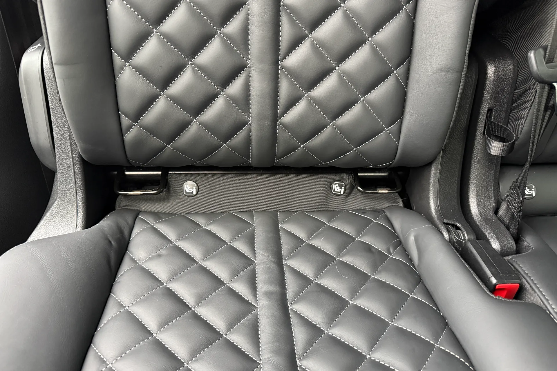 Audi Q7 thumbnail image number 37