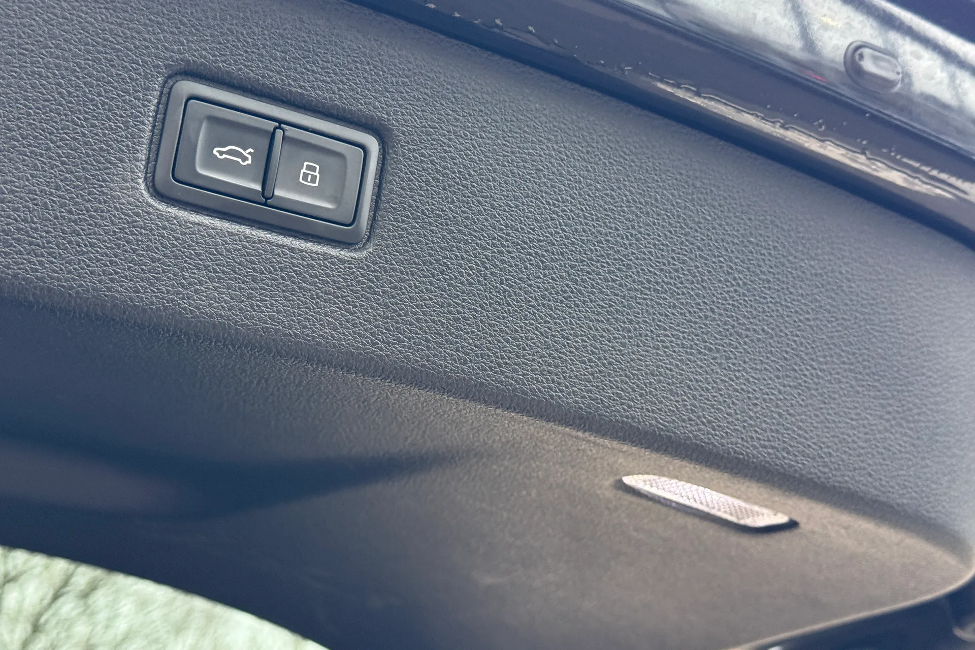 Audi Q7 thumbnail image number 26