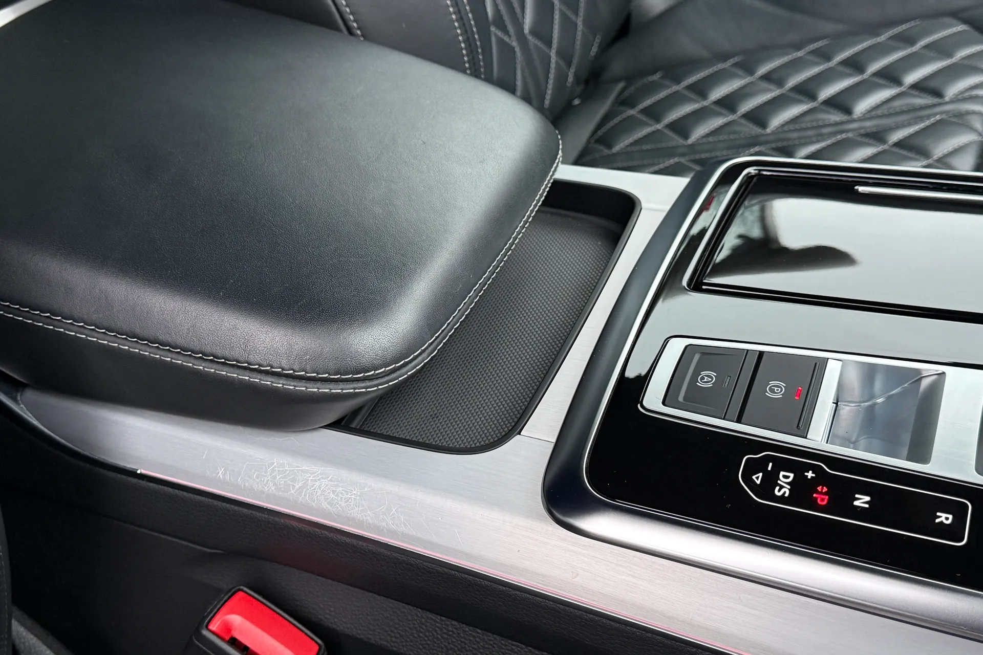 Audi Q7 thumbnail image number 56