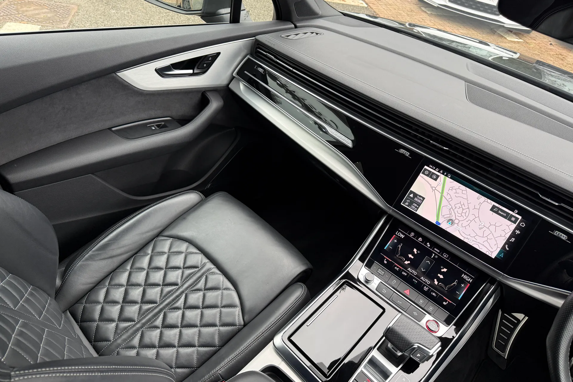 Audi Q7 thumbnail image number 48