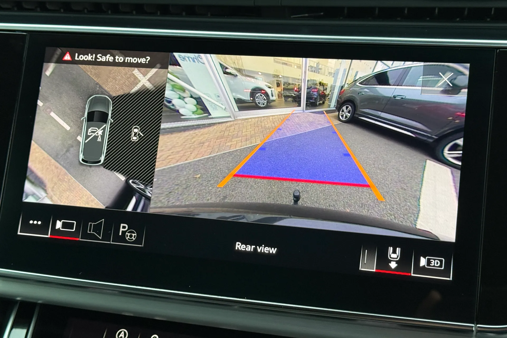 Audi Q7 thumbnail image number 5