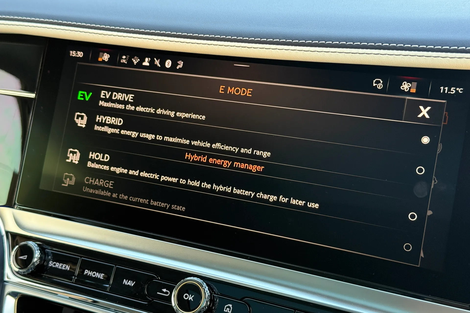 Bentley FLYING SPUR thumbnail image number 52