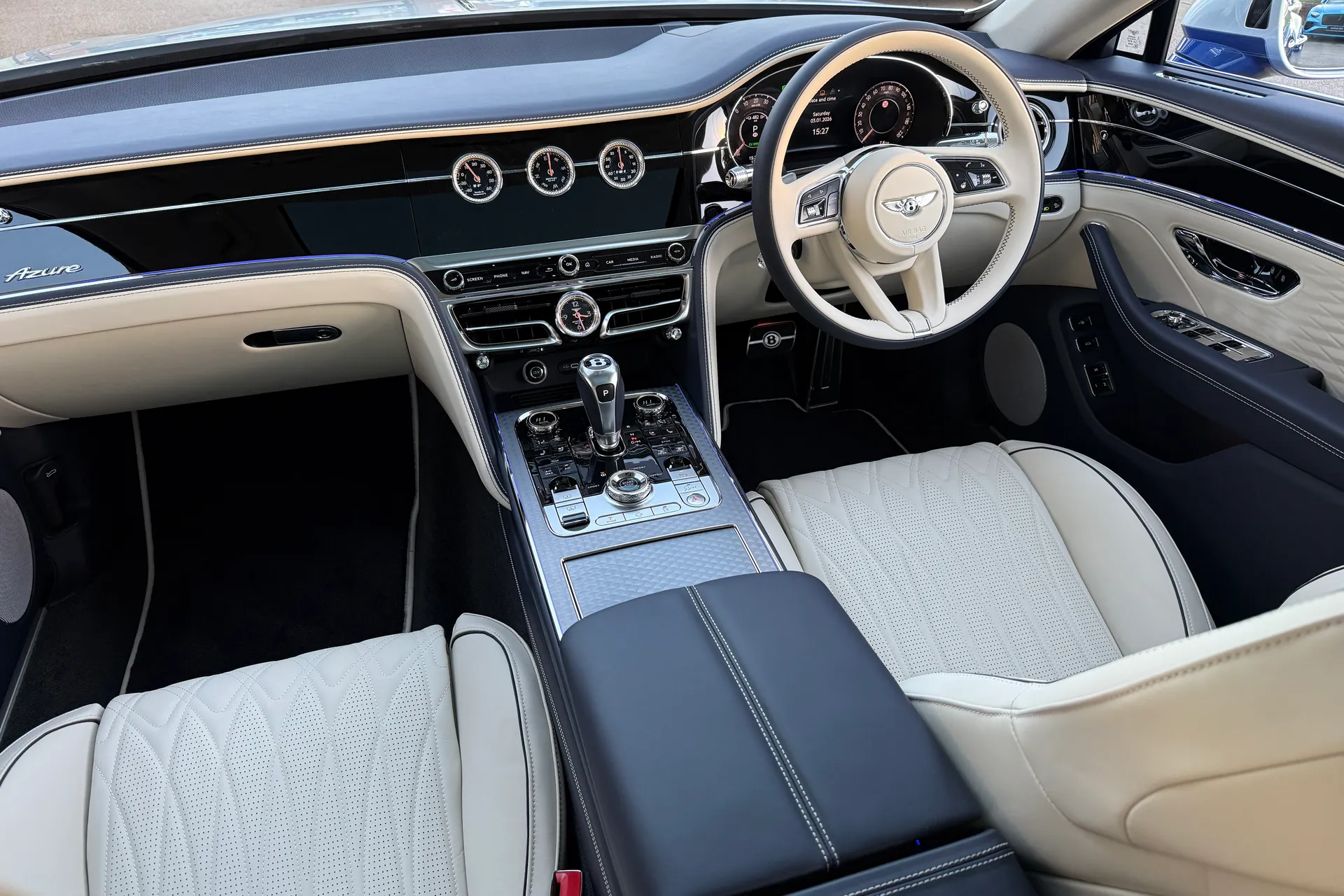 Bentley FLYING SPUR thumbnail image number 29