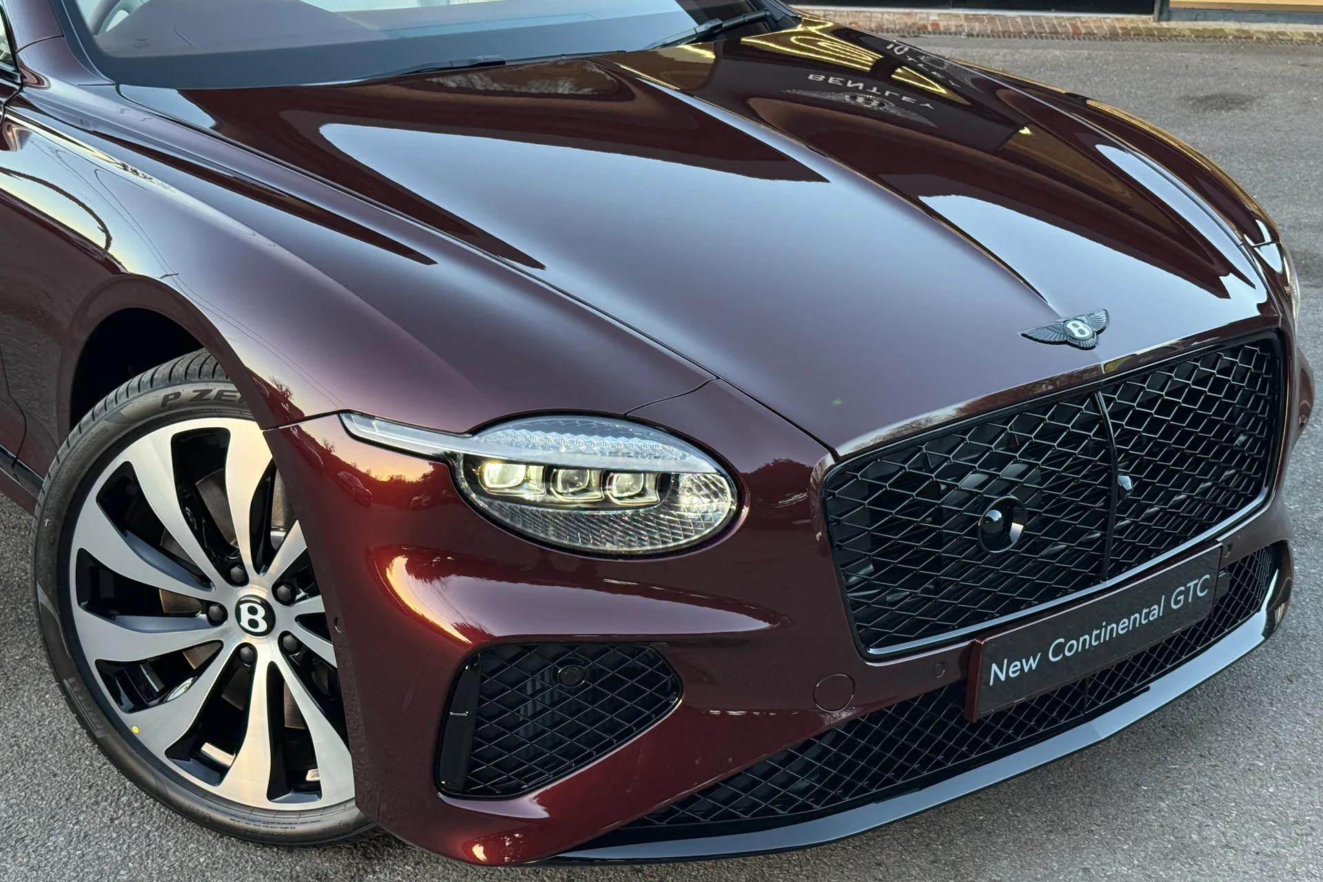 Bentley CONTINENTAL GTC thumbnail image number 3