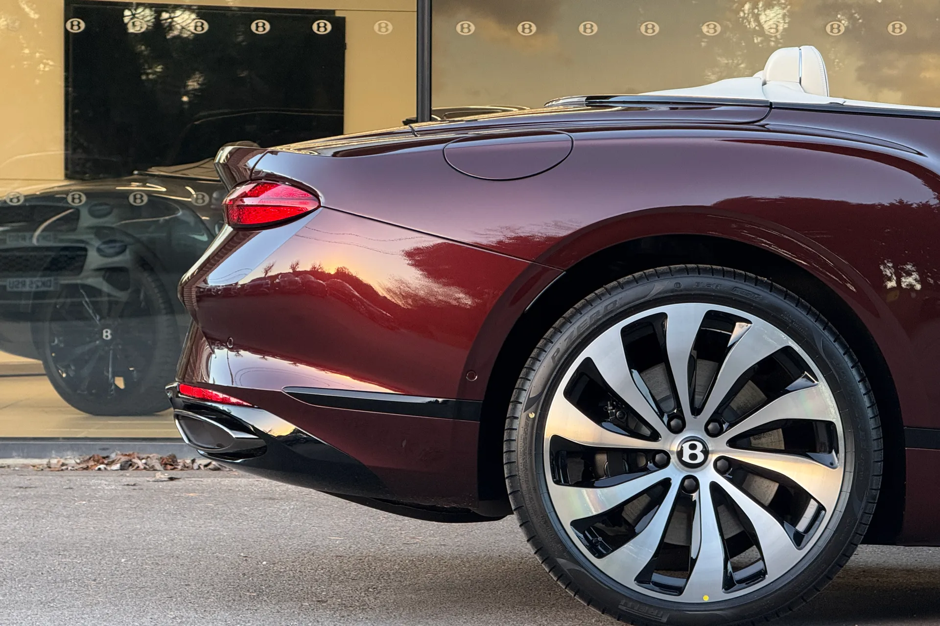 Bentley CONTINENTAL GTC thumbnail image number 7