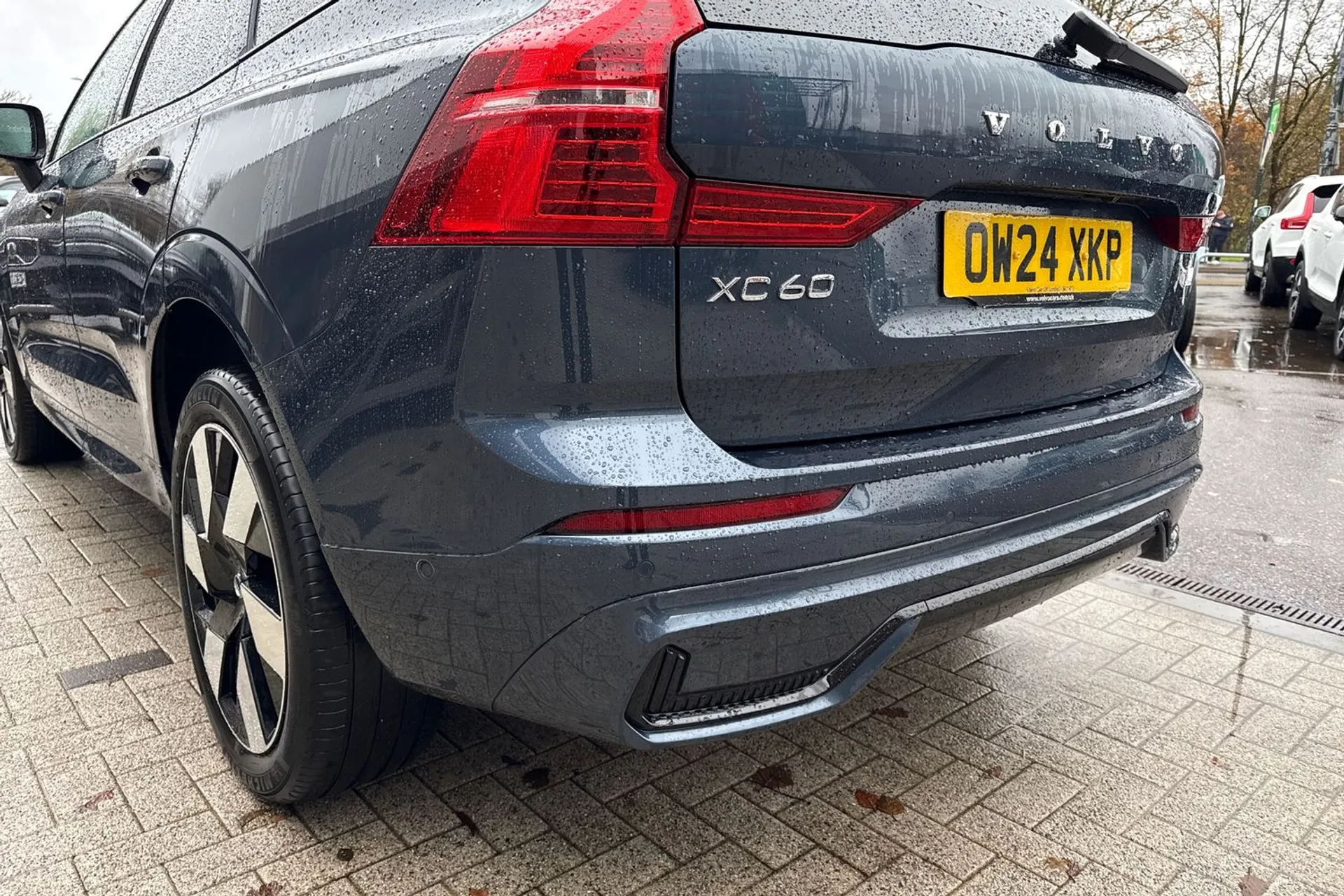 Volvo XC60 thumbnail image number 18