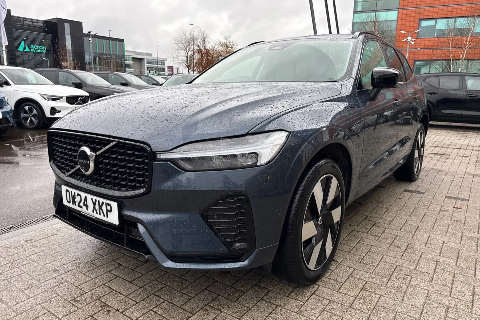 Volvo XC60 thumbnail image number 12