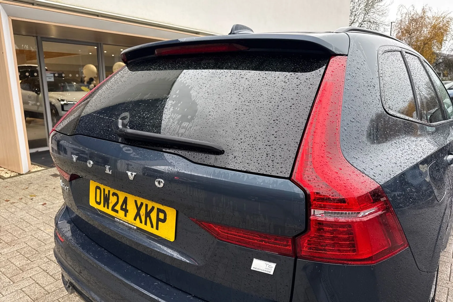 Volvo XC60 thumbnail image number 16