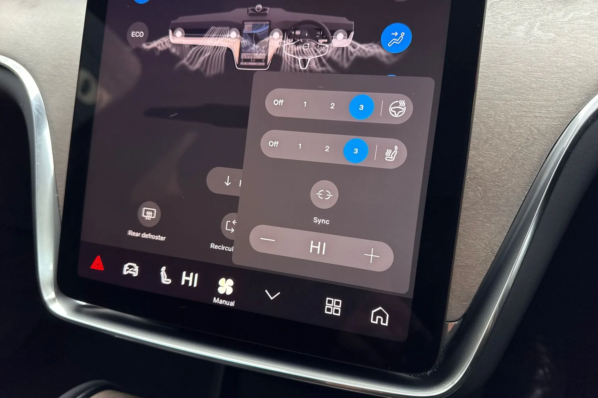 Volvo EX90 thumbnail image number 42