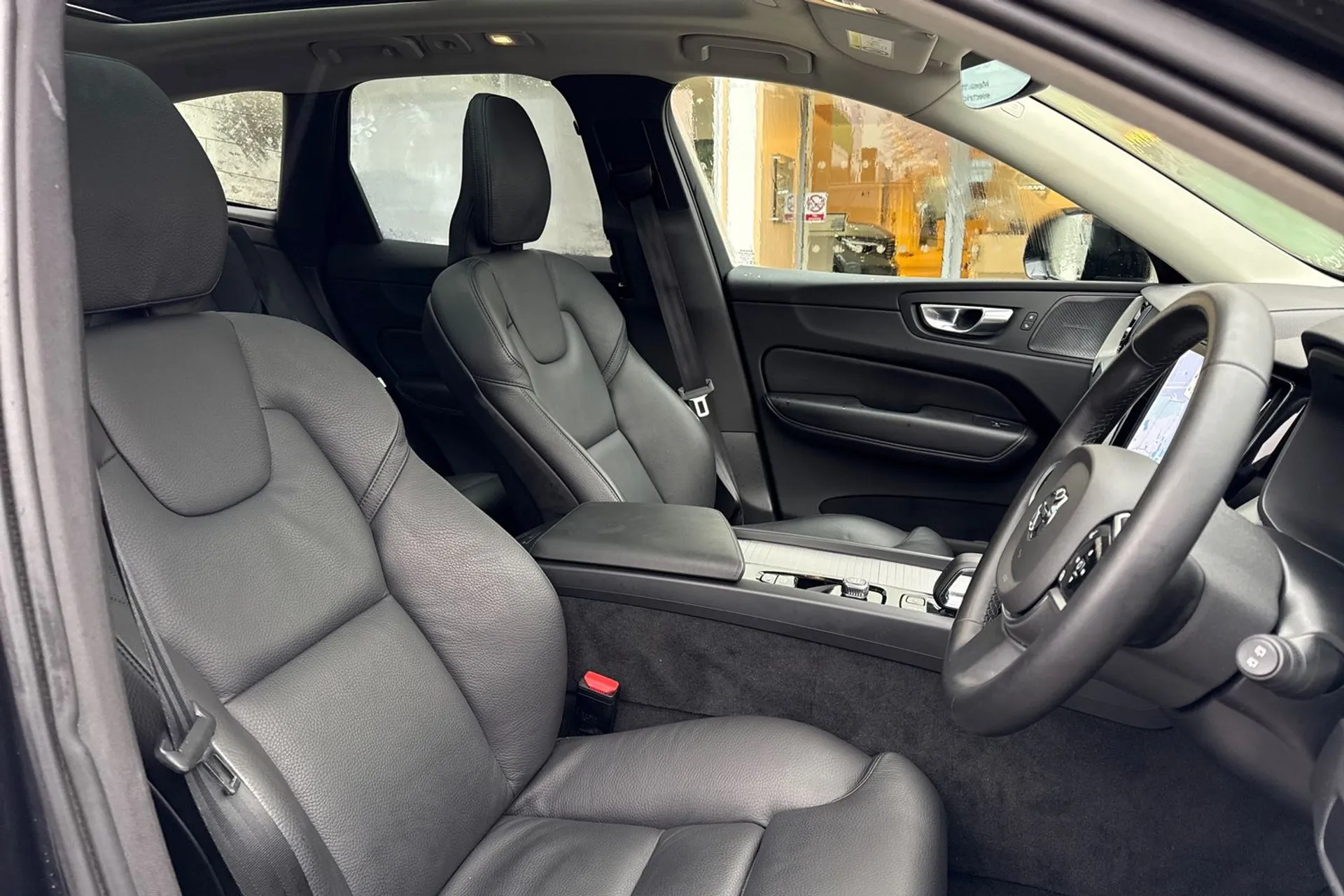 Volvo XC60 thumbnail image number 26