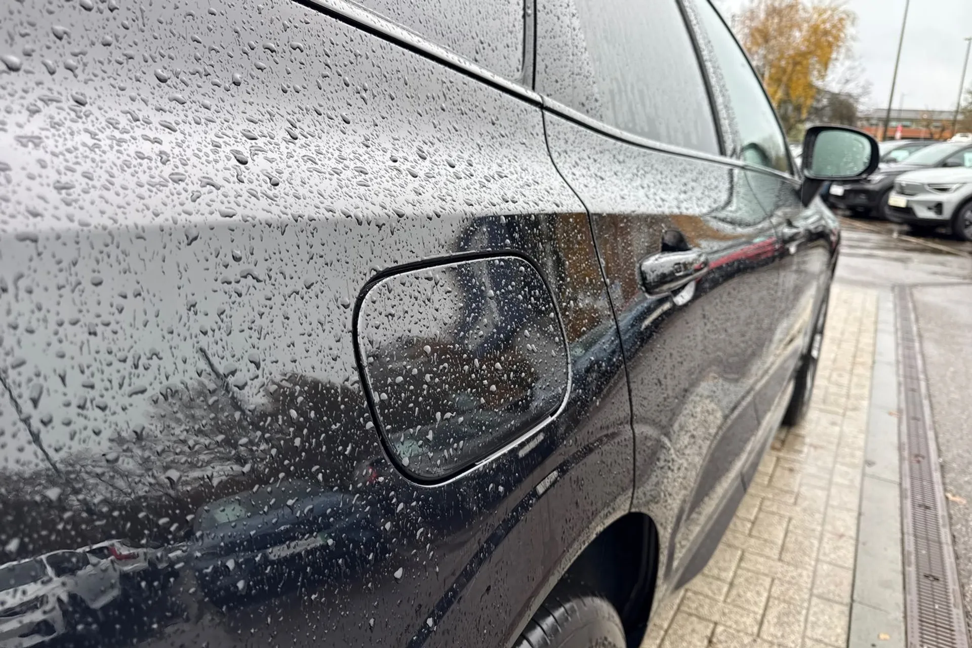 Volvo XC60 thumbnail image number 19