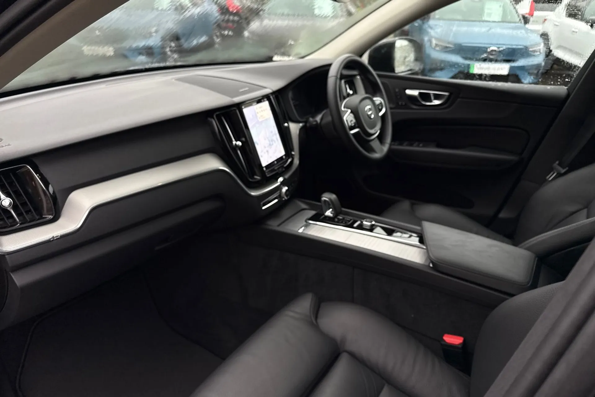 Volvo XC60 thumbnail image number 27