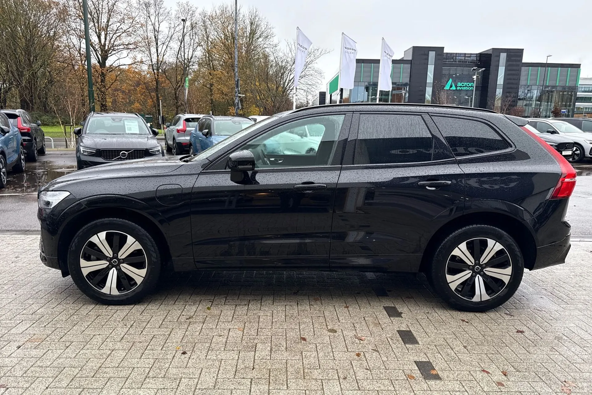 Volvo XC60 thumbnail image number 11