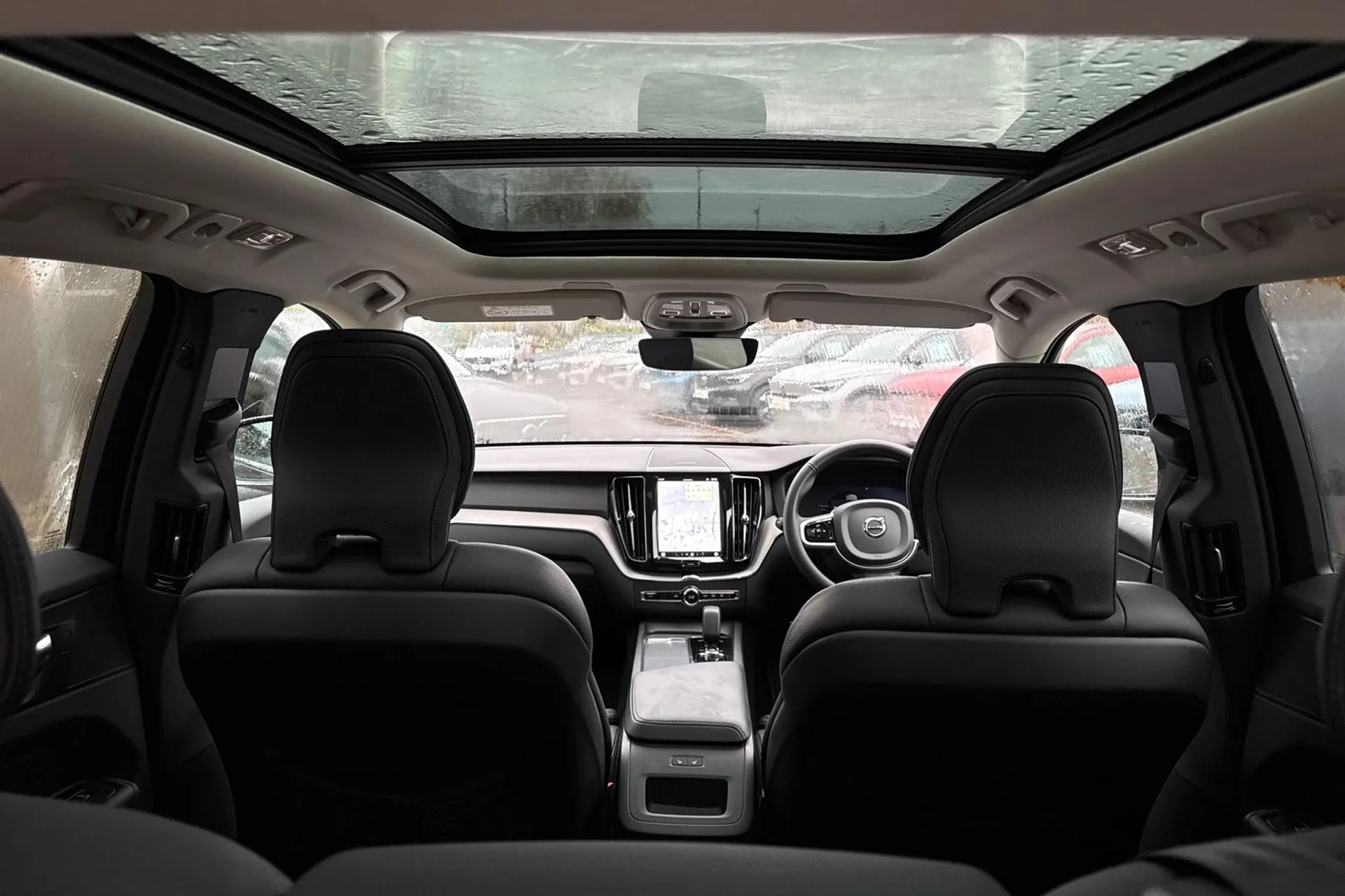 Volvo XC60 thumbnail image number 22