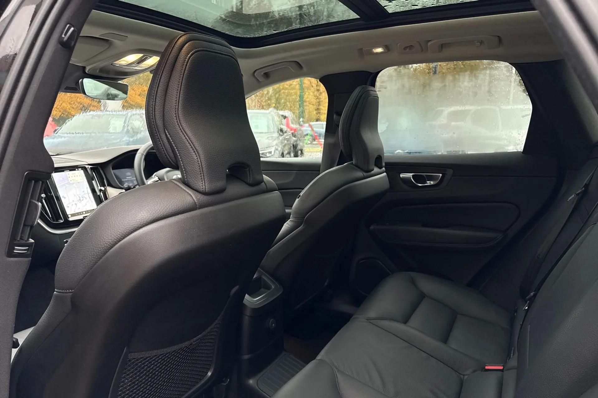 Volvo XC60 thumbnail image number 31