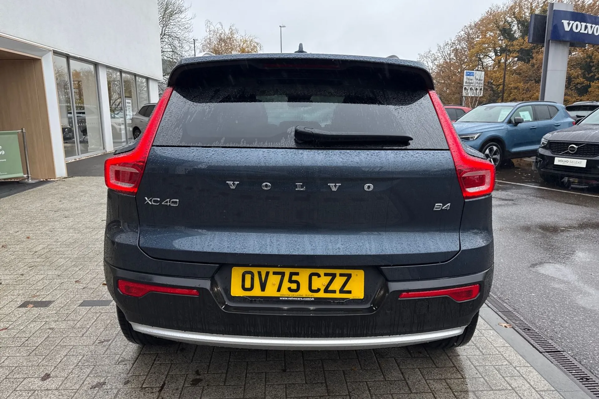 Volvo XC40 thumbnail image number 9