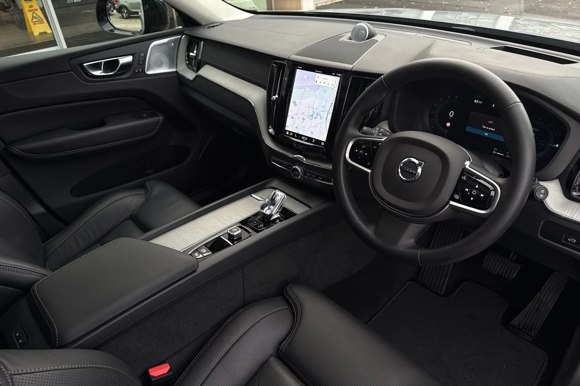 Volvo XC60 thumbnail image number 6