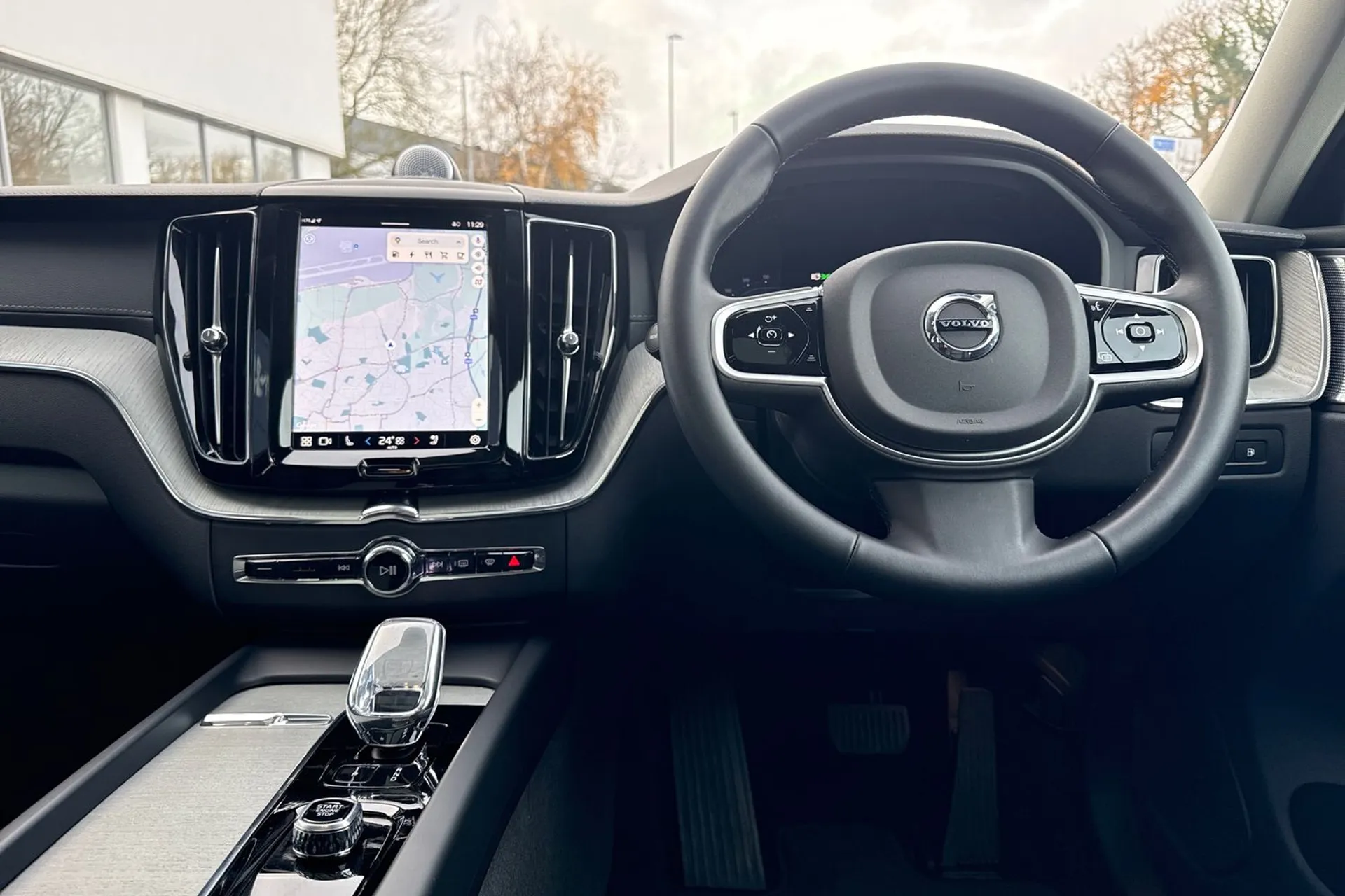 Volvo XC60 thumbnail image number 34