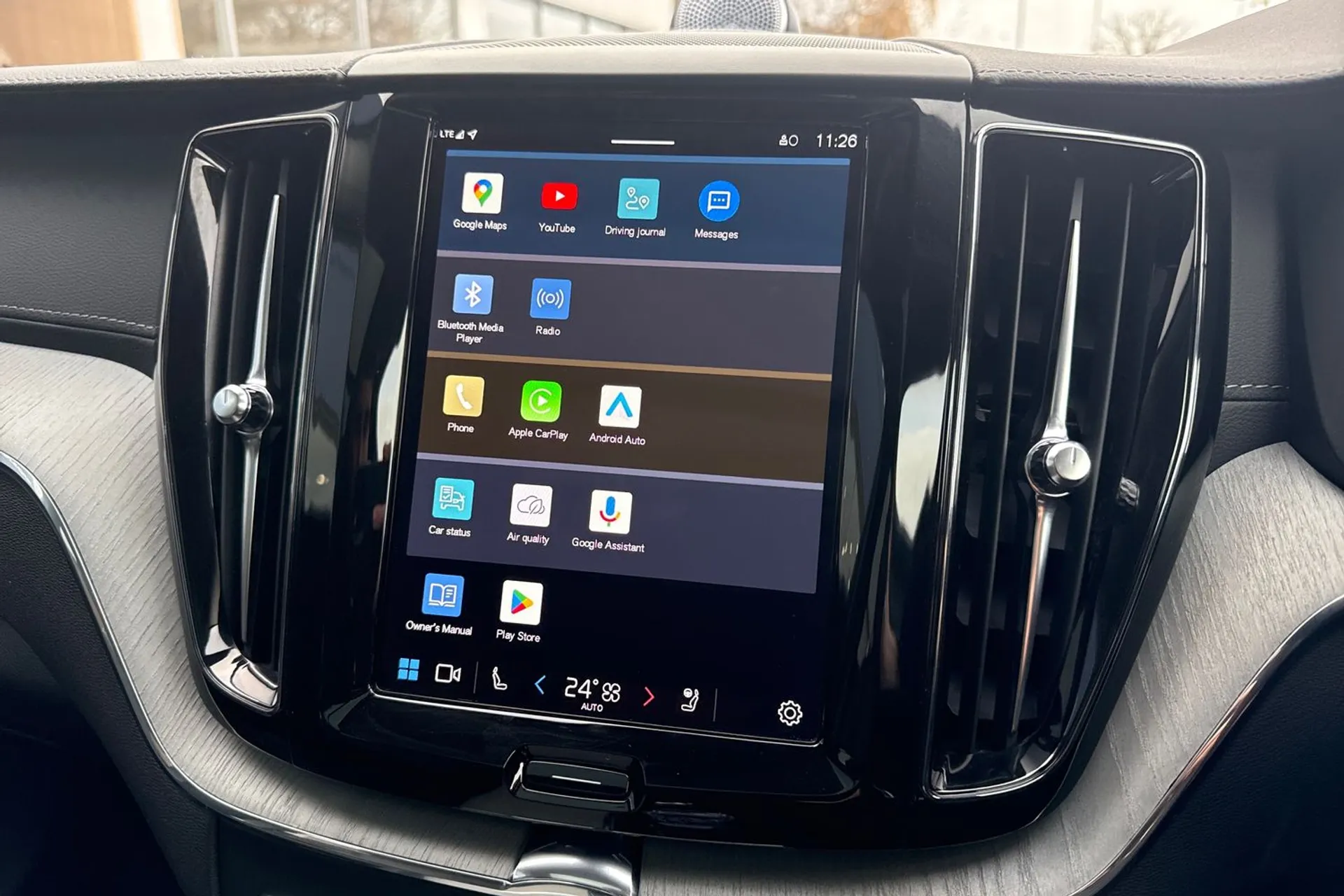 Volvo XC60 thumbnail image number 40