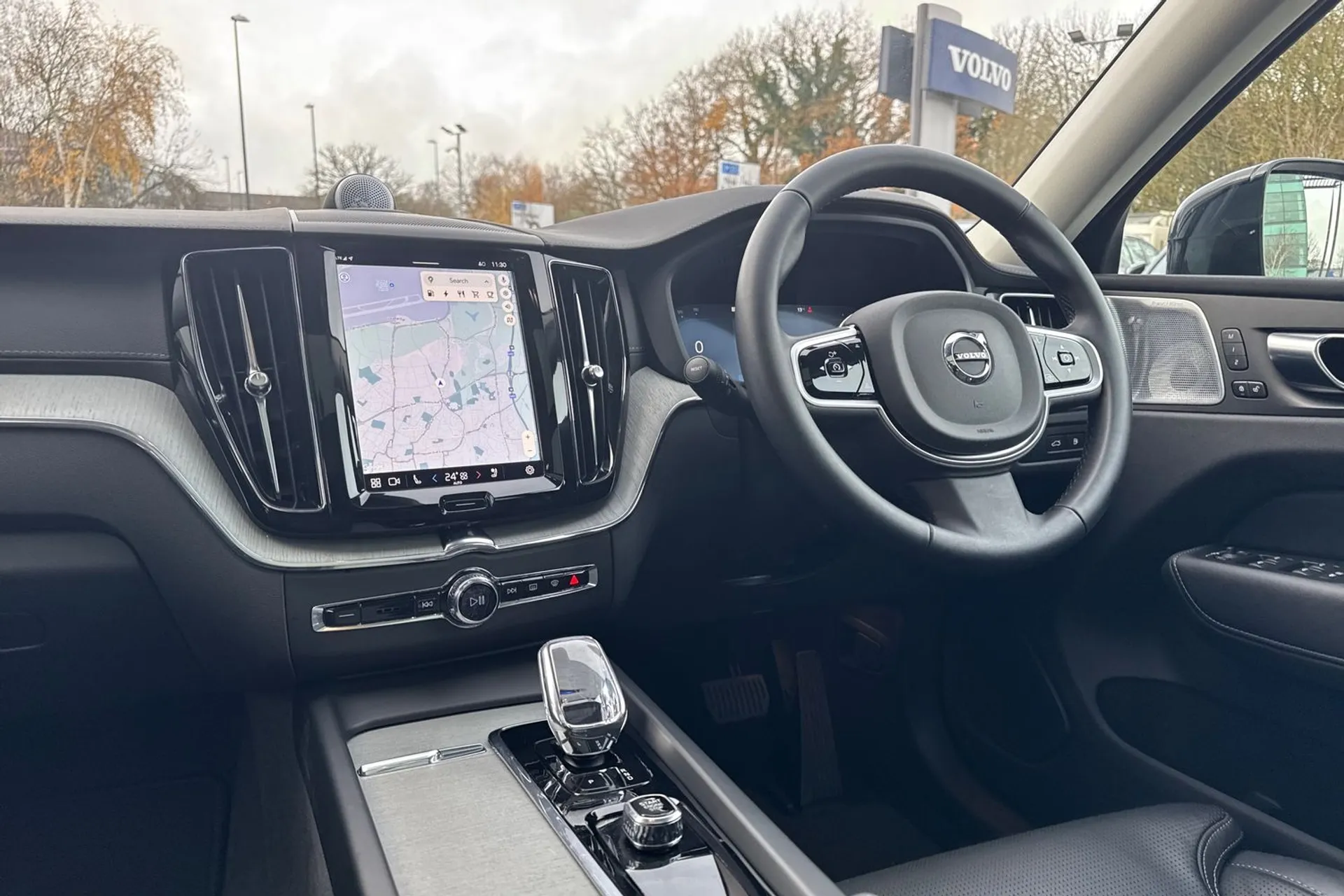 Volvo XC60 thumbnail image number 35